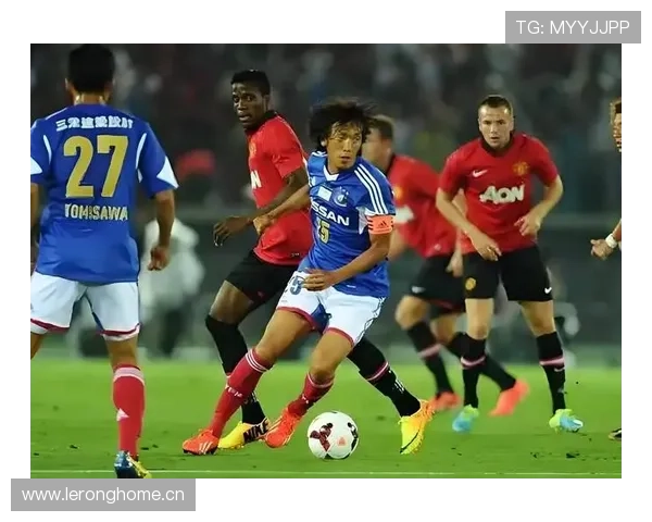 埃因霍温队长赛后感言称赞球队表现称本可攻入那不勒斯八球盛赞完美之夜